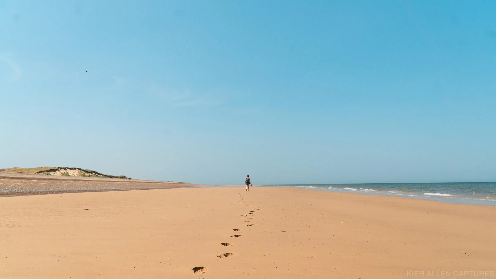 A landscape shot of beach coast
