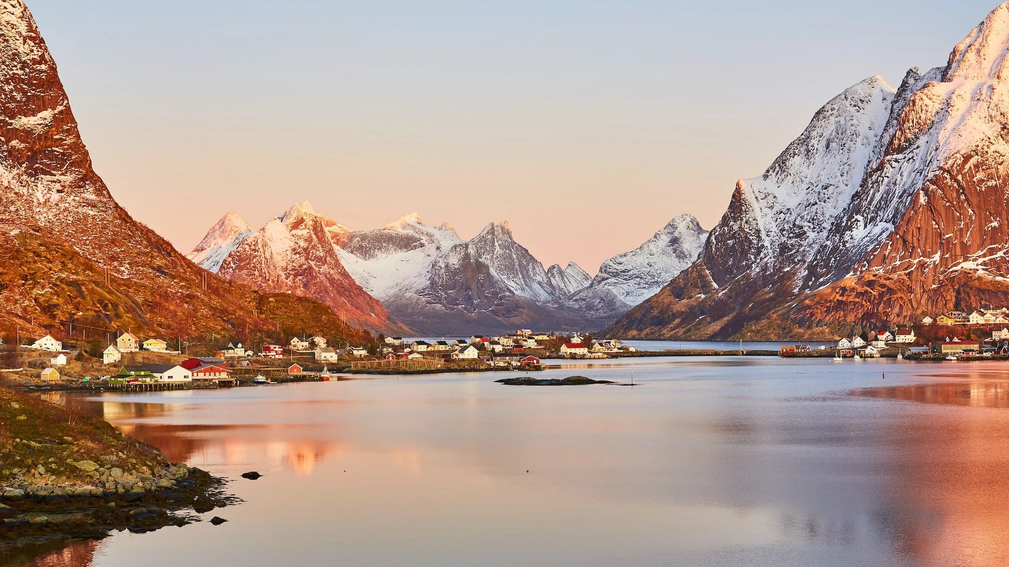 A landscape shot of  Norwegian Lake