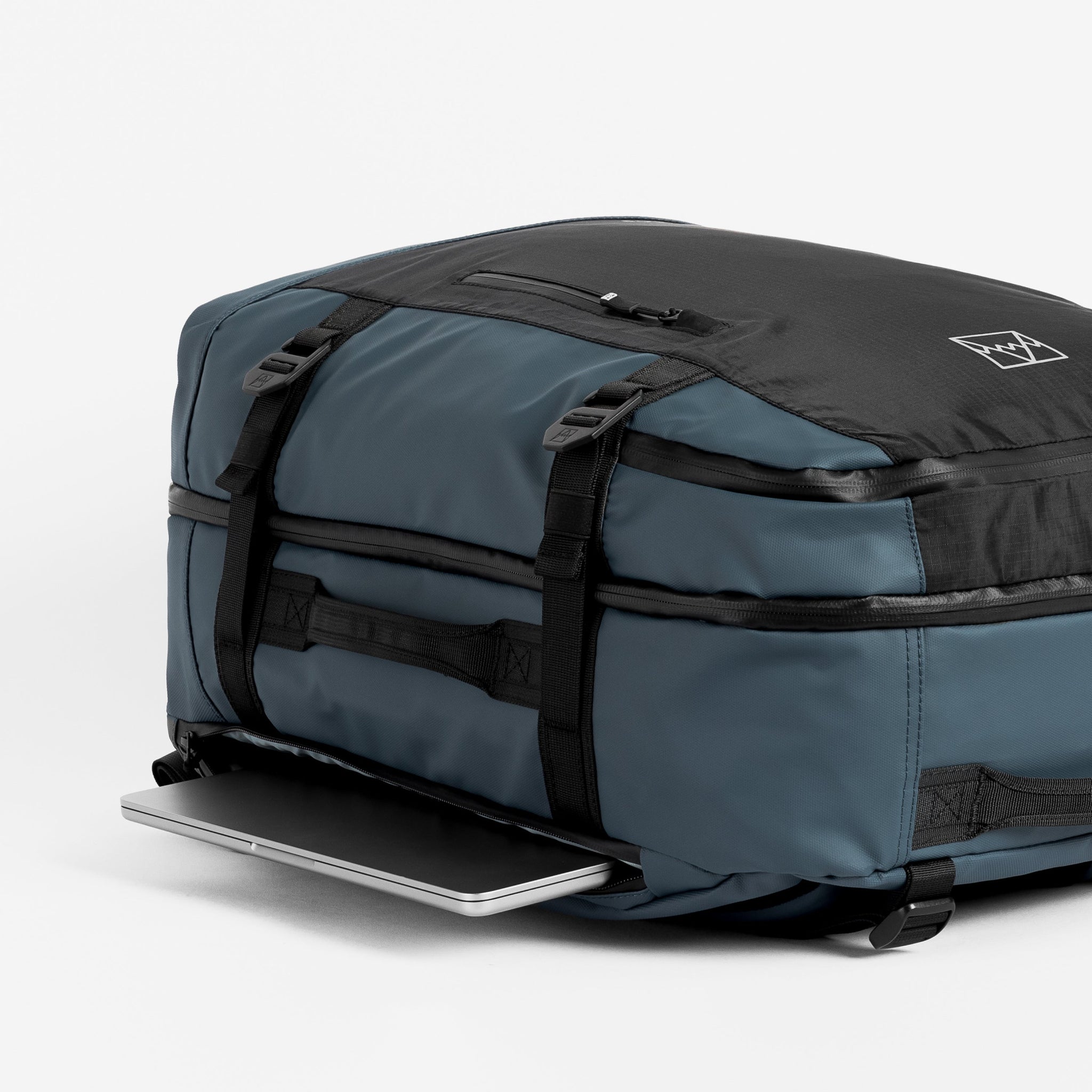 Adventure Bag in Tasmin Blue top view with laptop pocket