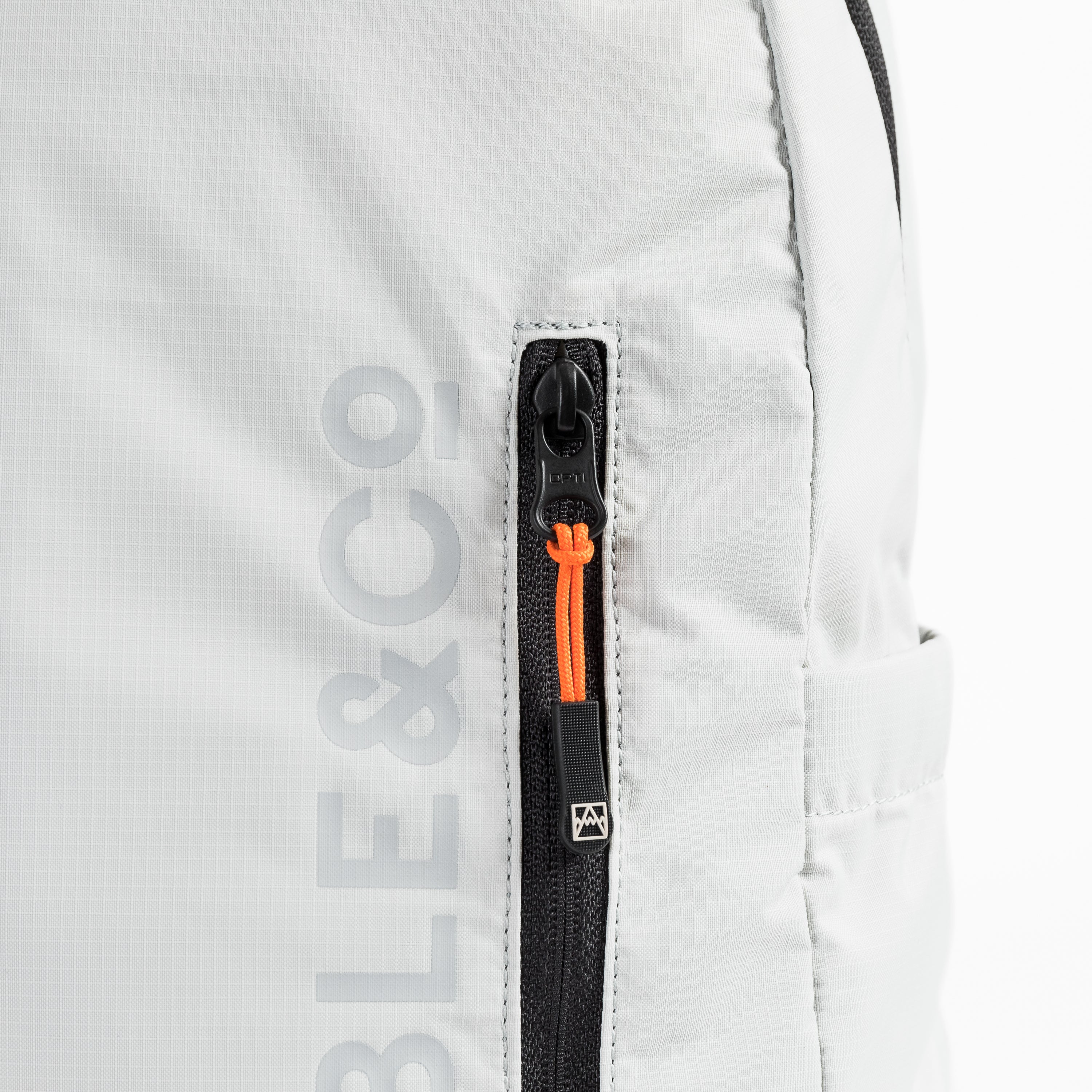 Lightweight backpack with lots of pockets cheap