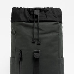 A studio shot of the drawstring closure on the Backpack 20L in Pirate