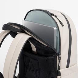 A studio shot of the laptop compartment of the Everyday Backpack 15L in Sand