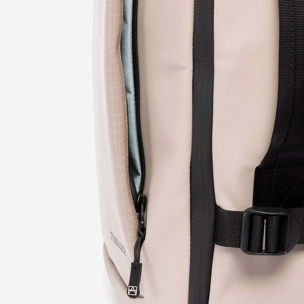 Hybrid Backpack 20L | Compact everyday carry | Stubble & Co