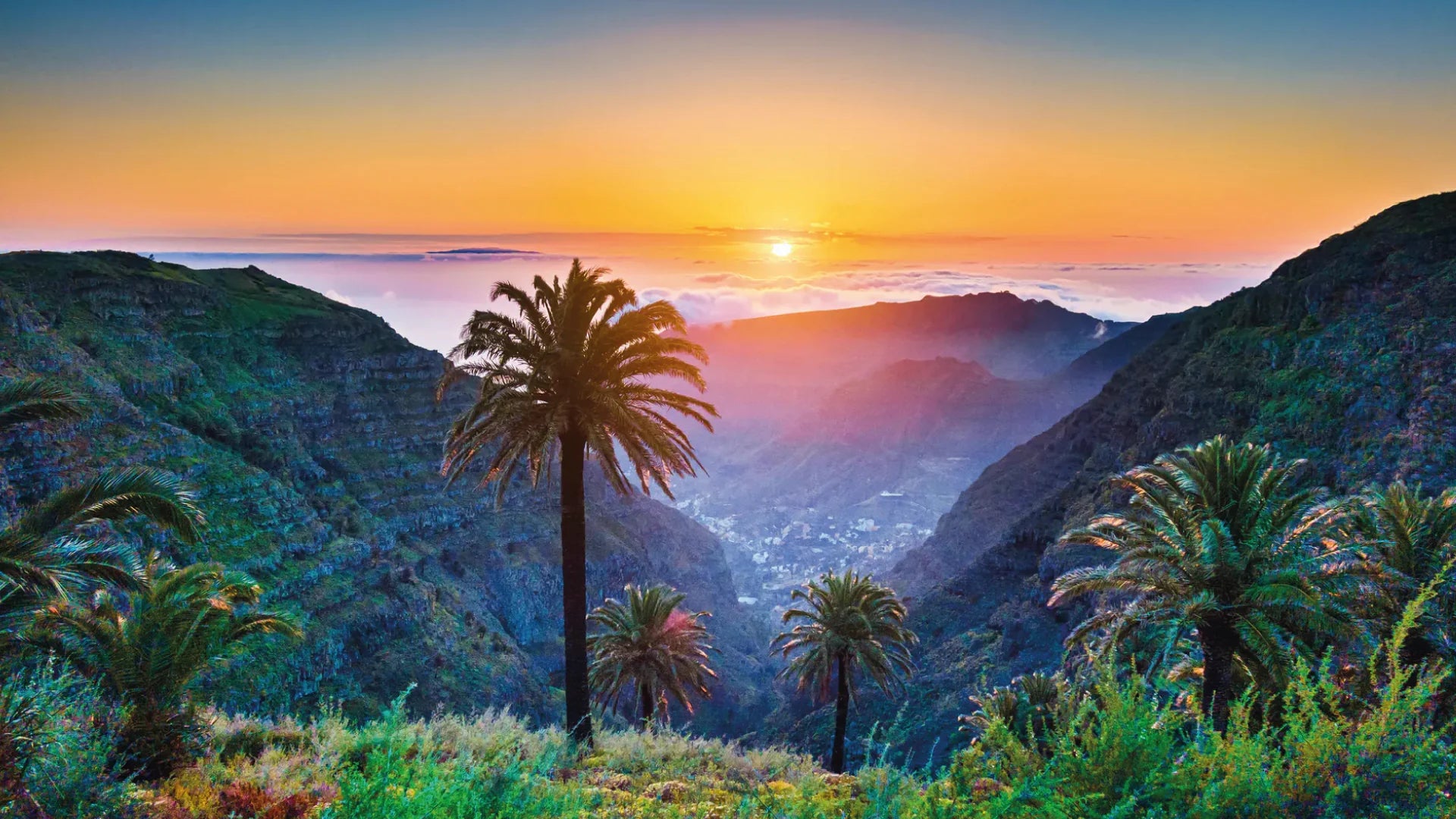 A view from the top of a mountain in Frean Canaria