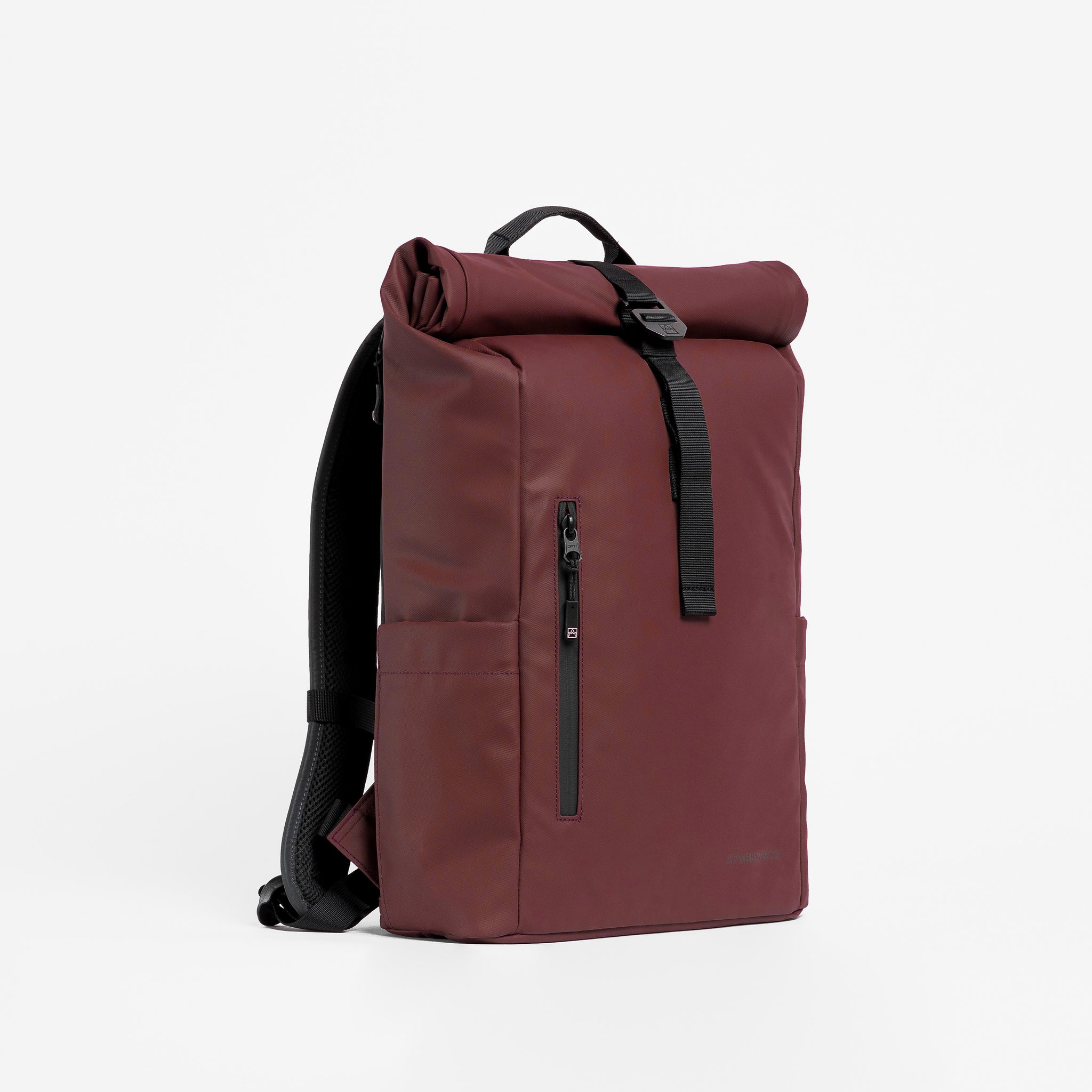 A studio shot of the front and side of the Roll Top 15L in Garnet Red