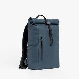 Side view of the Roll Top 15L in Tasmin Blue