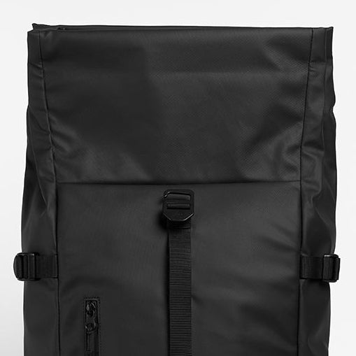 A studio shot of a close up of an unrolled roll on the black roll top 20l