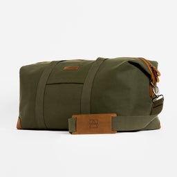 The Weekender duffle bag in Olive