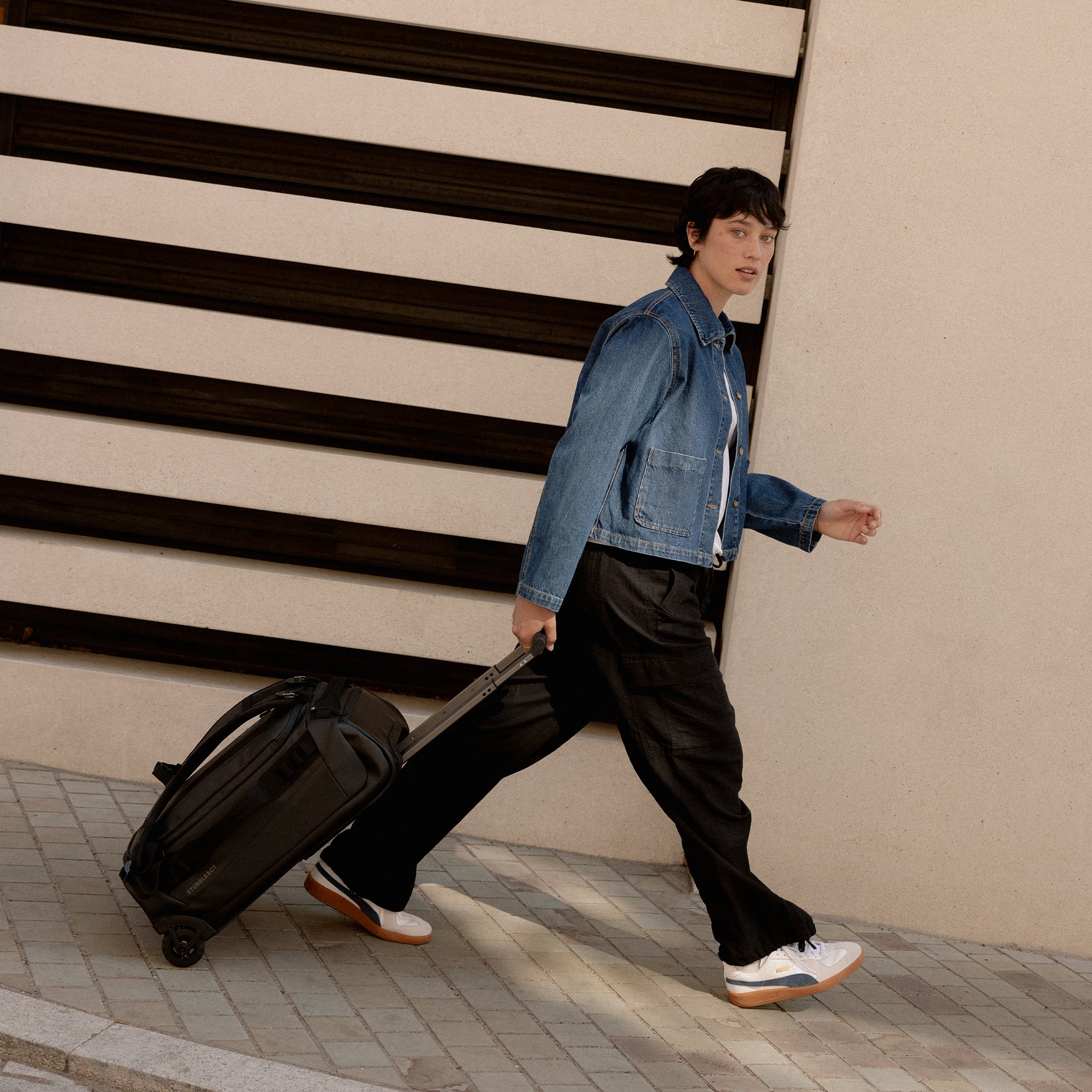 Wheeled Duffel 40L | Every Journey Made Easier | Stubble & Co Wheeled Duffel 40L | Every Journey Made Easier | Stubble & Co